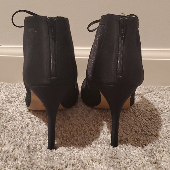 Nina New York Heels - Picture 2 of 4